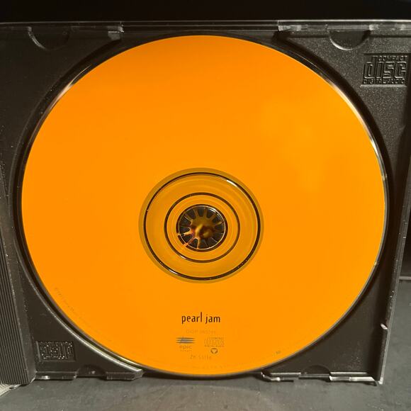 Pearl Jam – Vs. CD 1993 Original Pressing ZK 53136 Epic Orange Disc Grunge Rock - Picture 5 of 7
